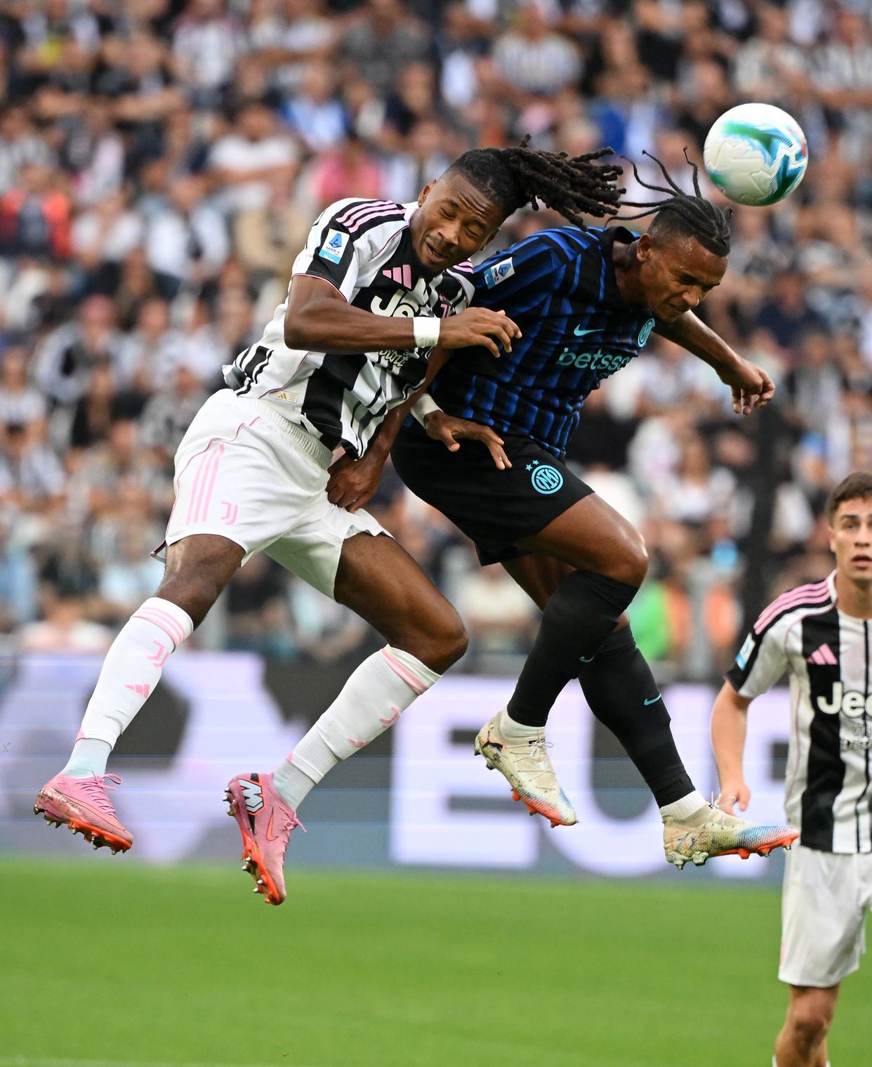 关于C罗在尤文图斯比赛中赛况扑朔迷离国际米兰伤情更新备战NBA季后赛，这一次真的集结日里尔调整名单以备意大利杯的信息